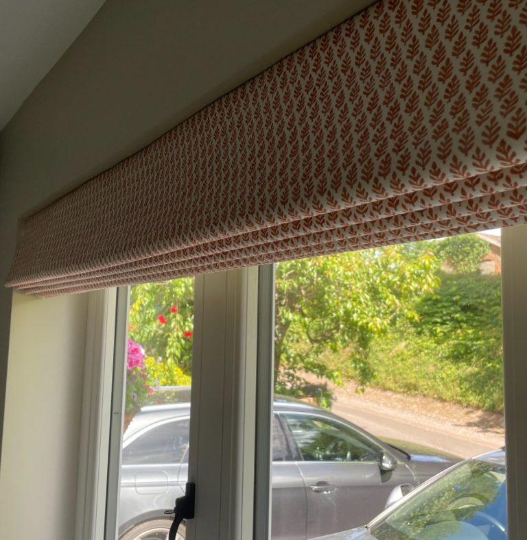 Made to measure roman blind Made to measure roman blind