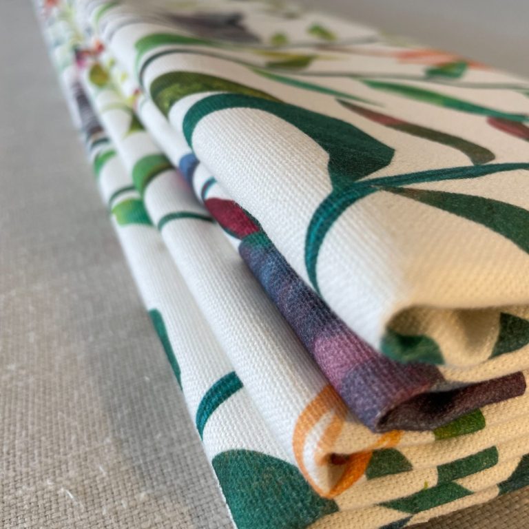 Made to measure roman blind